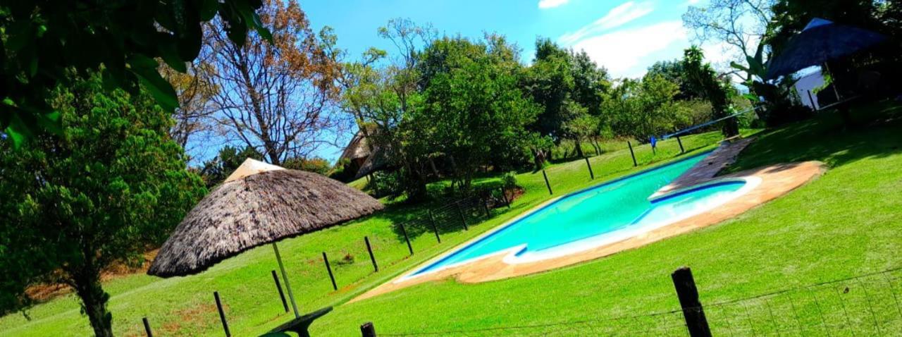 Phezulu Safari Park Villa Botha's Hill Buitenkant foto