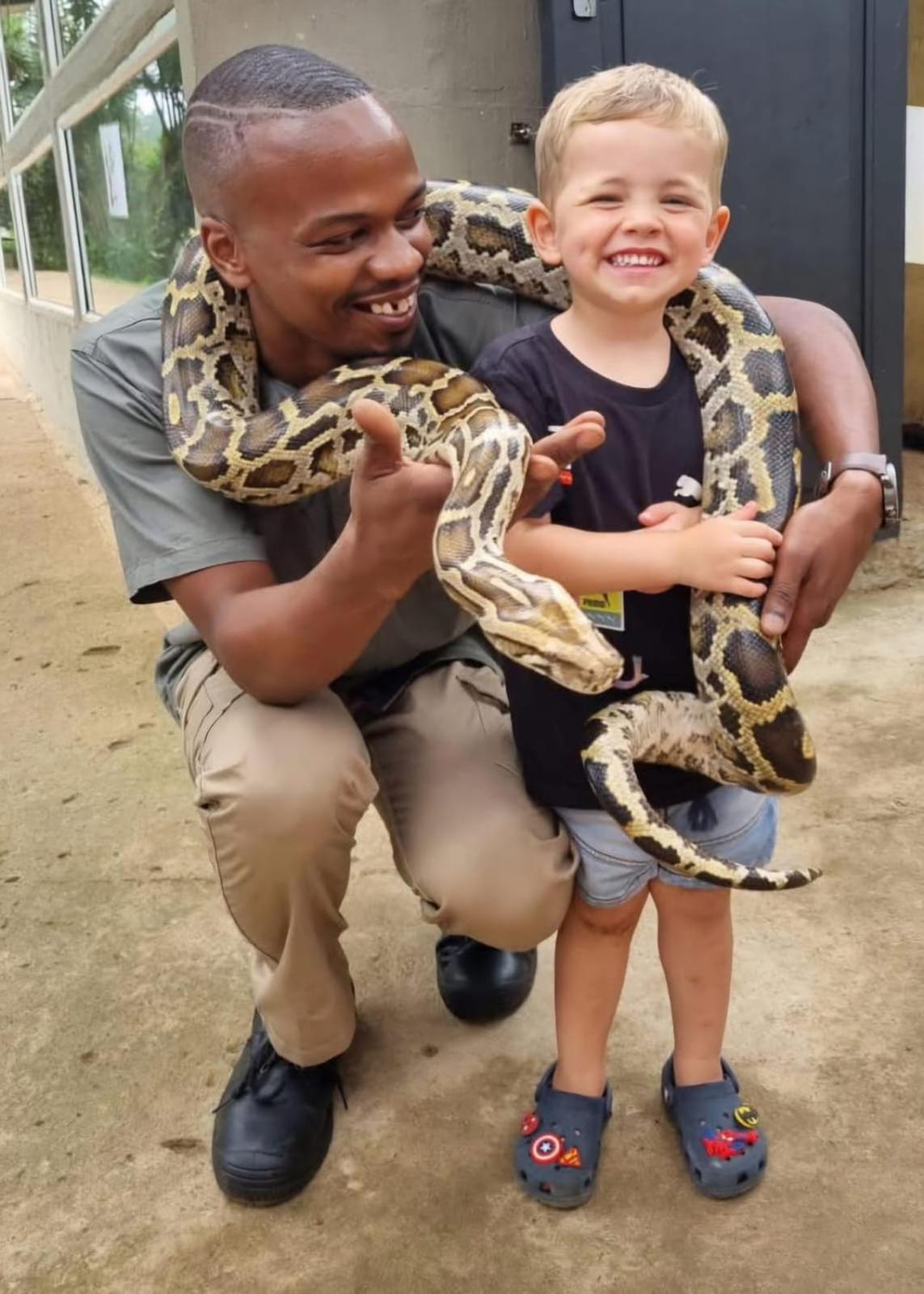 Phezulu Safari Park Villa Botha's Hill Buitenkant foto